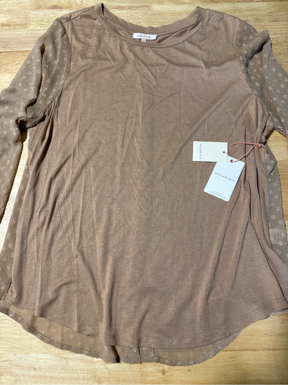 Skies Are Blue Women’s Large Camel Swiss Dot Long Sleeve Blouse NWT